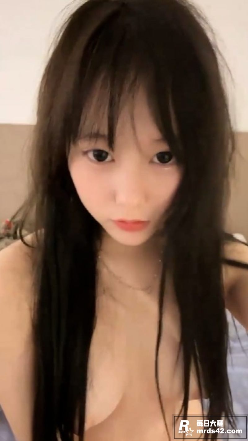 抖音萝莉网红 kou相关图片2