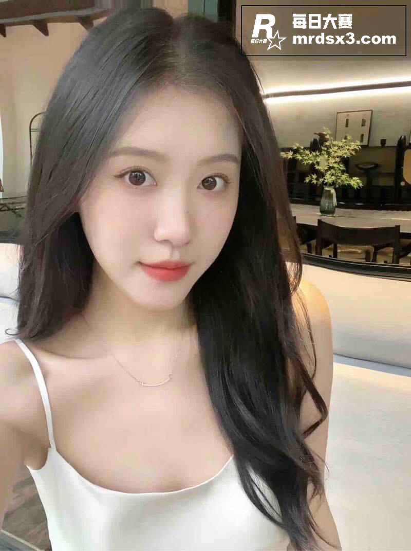 兰州学院学生妹自拍流相关图片1