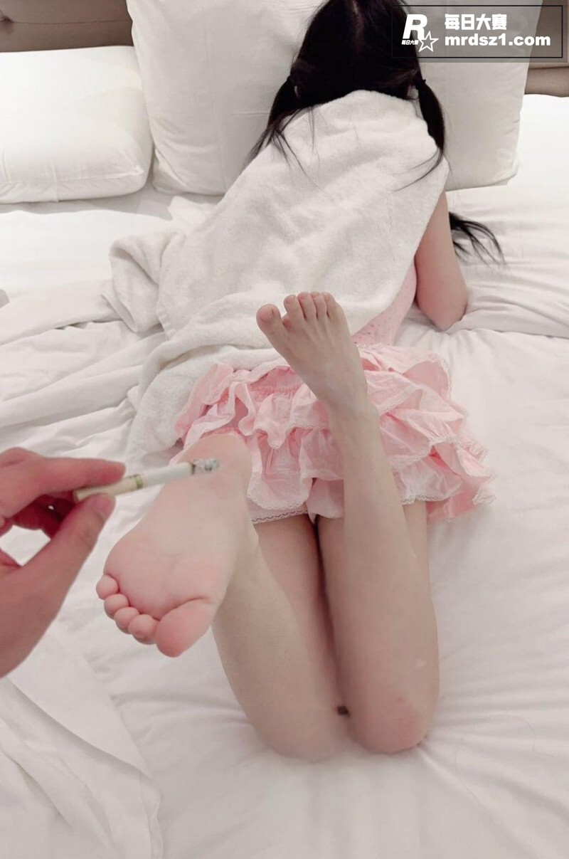 推特萝莉嫩妹杀手 o相关图片7