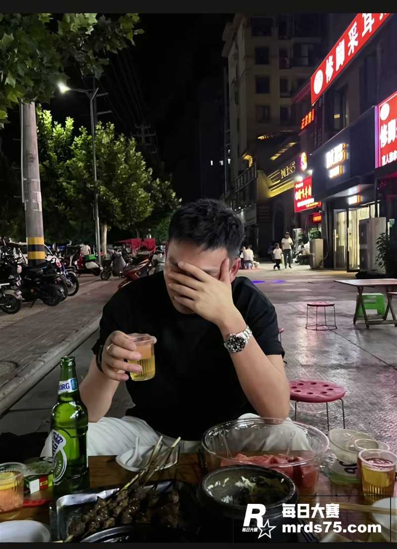 抖音云南普洱女网红 相关图片19
