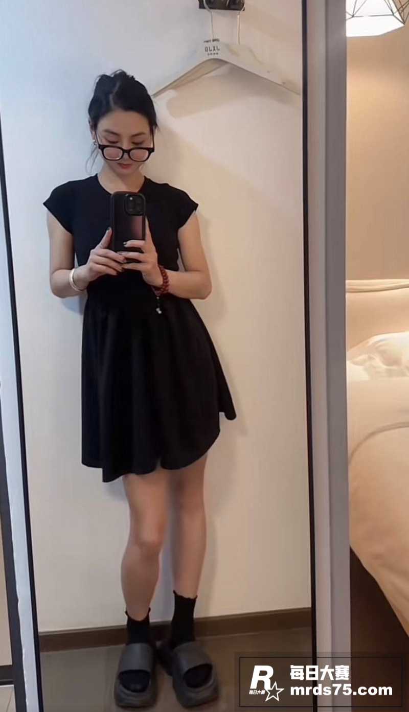 抖音云南普洱女网红 相关图片22