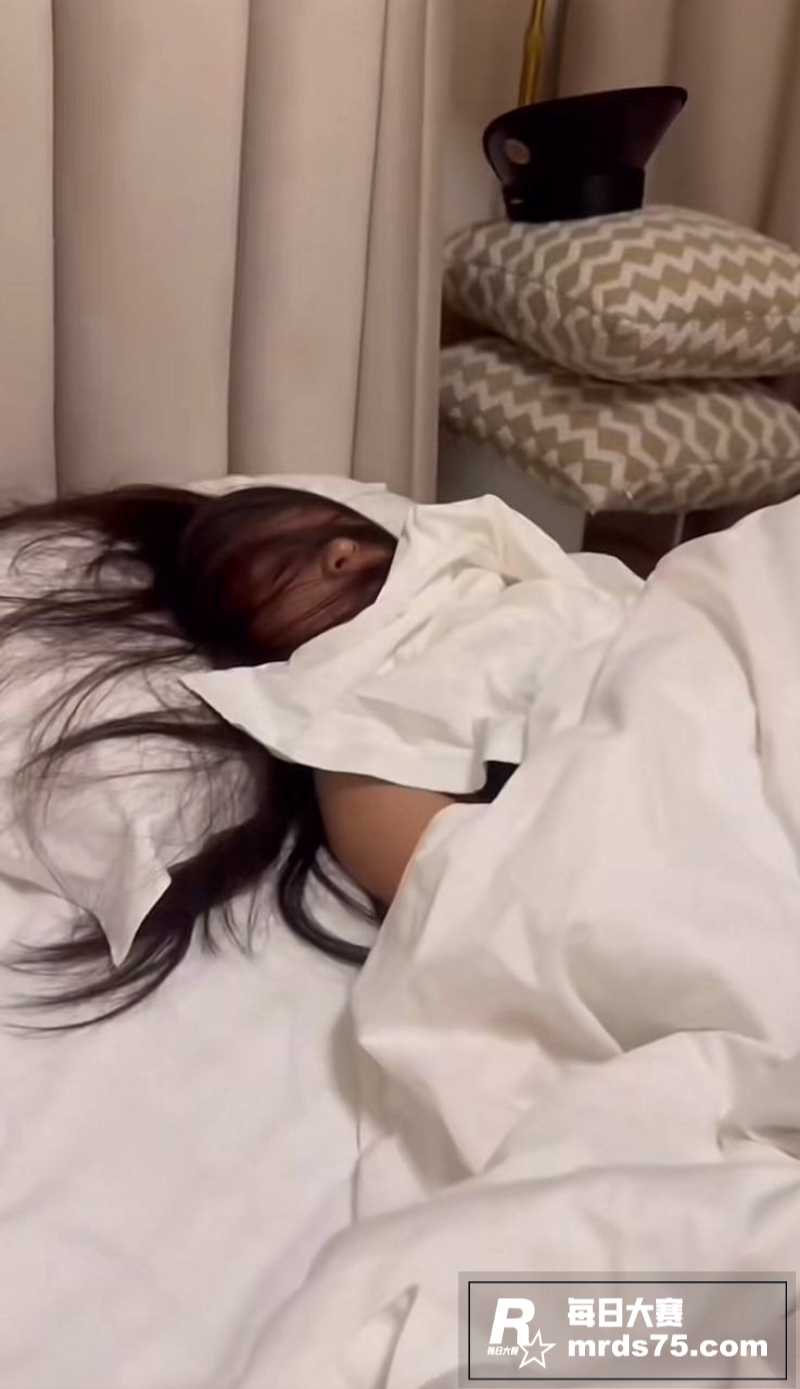 抖音云南普洱女网红 相关图片26