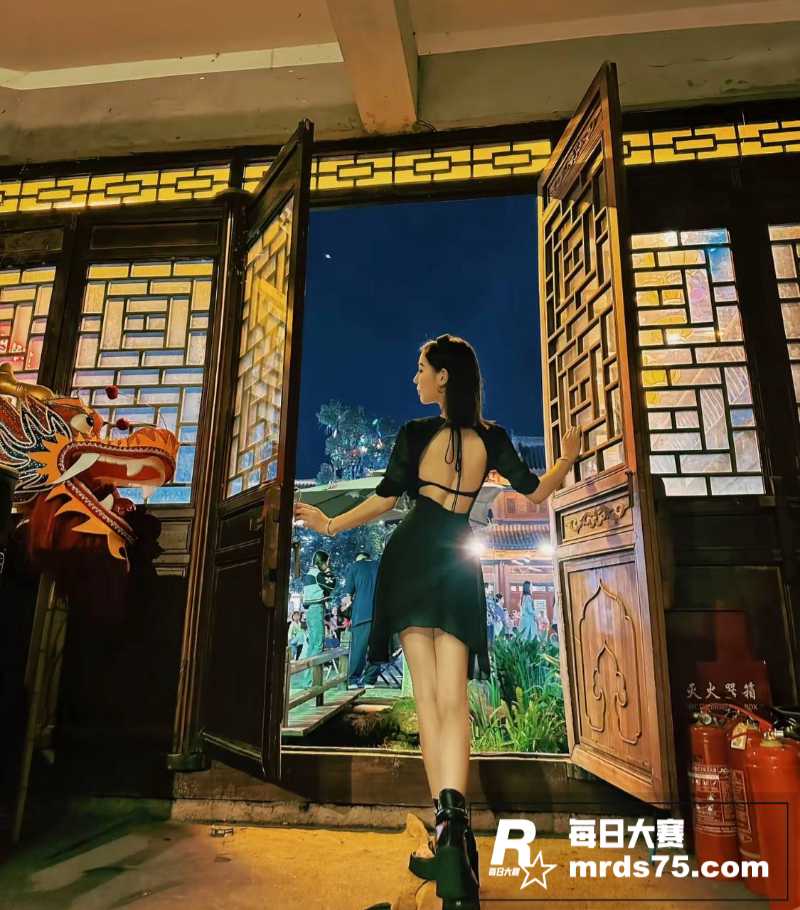 抖音云南普洱女网红 相关图片29