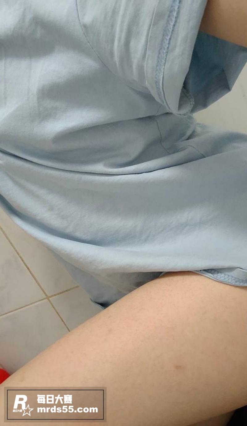 赛友投稿 骚逼女大卫相关图片7