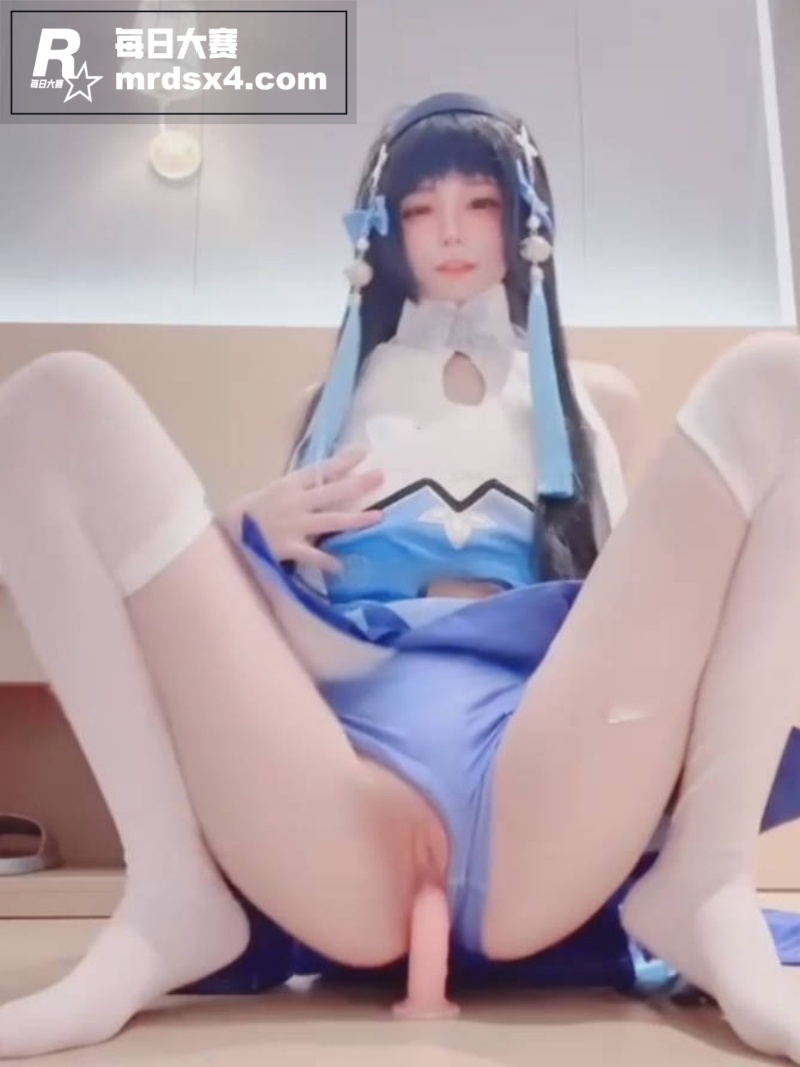 推特顶级幼态萝莉 小相关图片6