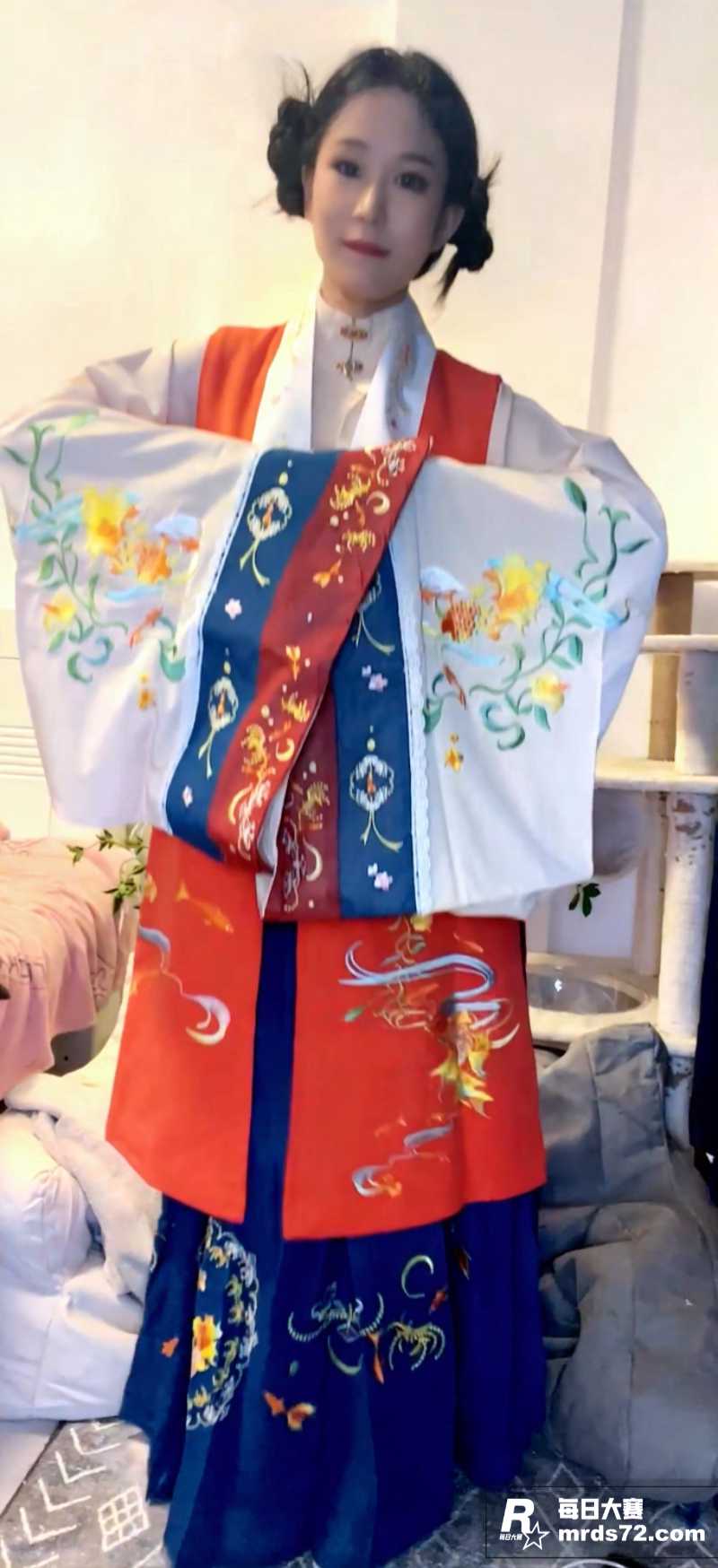 抖音高颜值网红 宵夜相关图片1