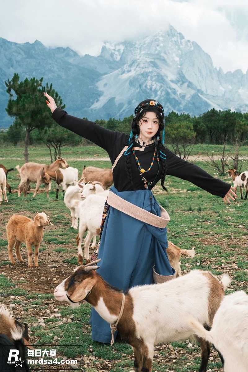 抖音少女网红 茶茶不相关图片3