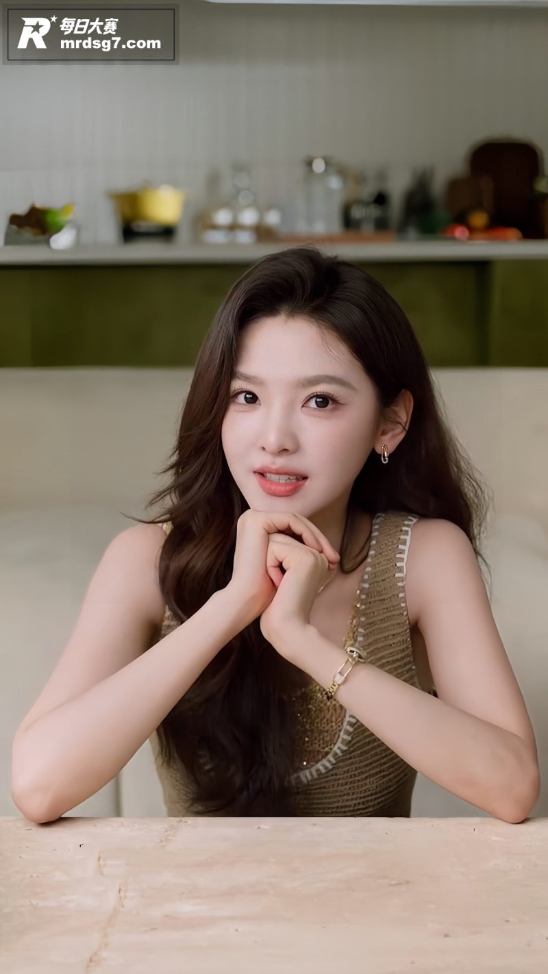AI脱衣魔改女明星 相关图片2 AI脱衣魔改女明星 相关图片2