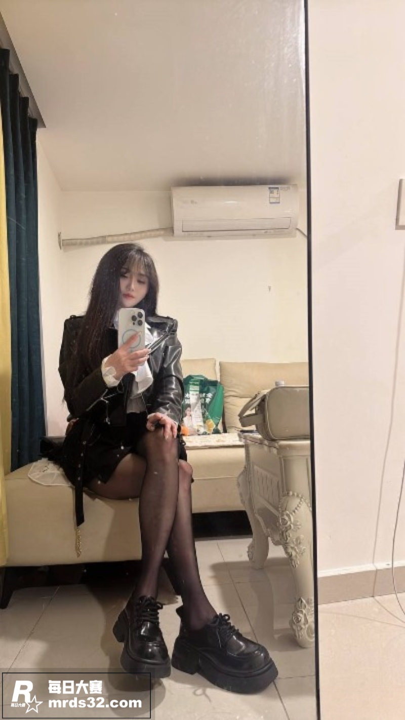 吉林高颜值纹身大奶妹相关图片7