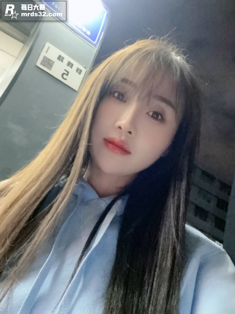 吉林高颜值纹身大奶妹相关图片8
