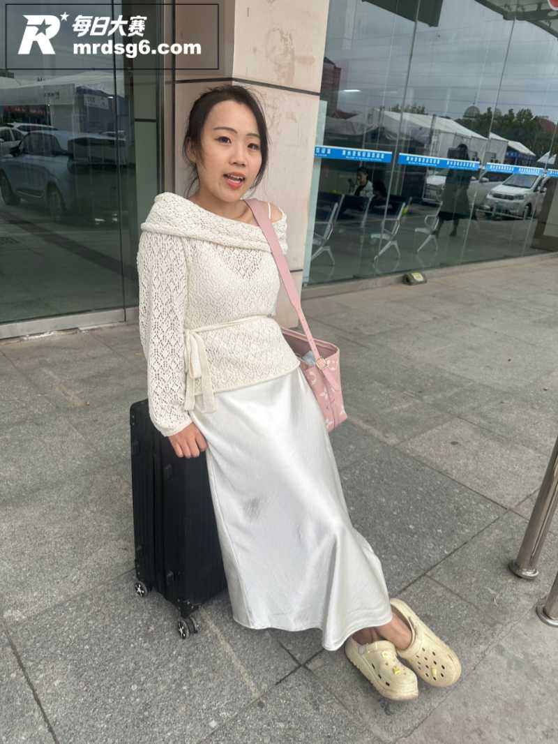 山东青岛美少妇 徐雯相关图片1