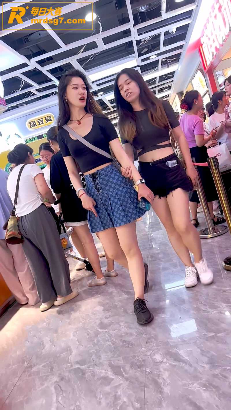 偷拍大神KFC 商场相关图片1