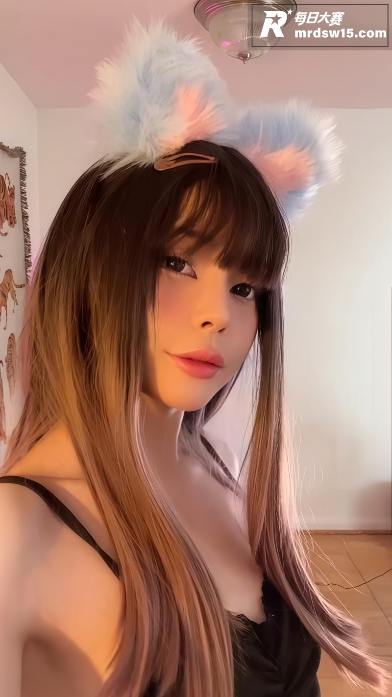 Fansly二次元福相关图片1