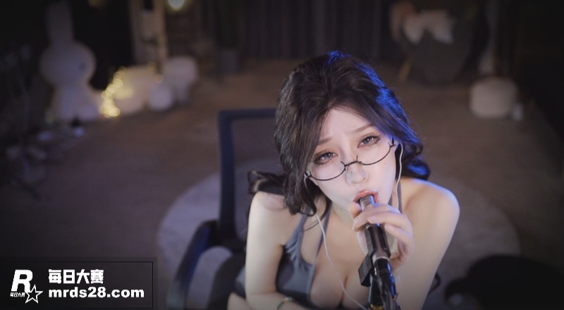 虎牙巨乳女神 张爱玲相关图片4