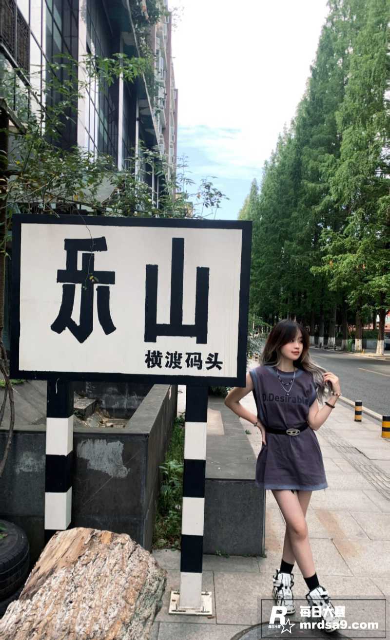 南京南航23届反差婊相关图片3