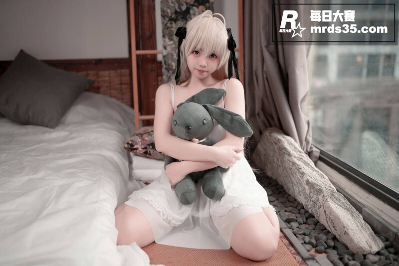 推特极品颜值萝莉Co相关图片1