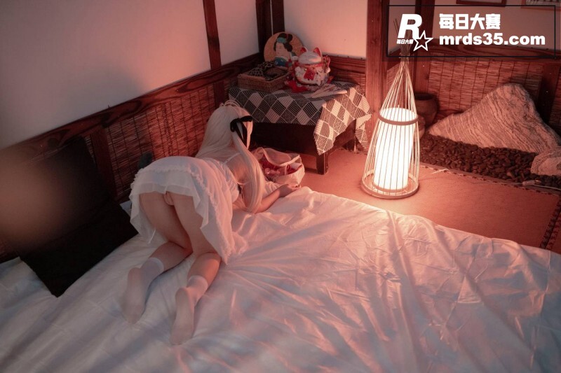 推特极品颜值萝莉Co相关图片27