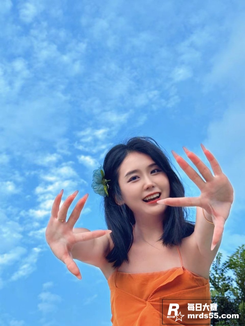 广州绿帽老公奉献娇妻相关图片1