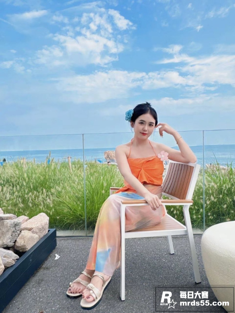 广州绿帽老公奉献娇妻相关图片2
