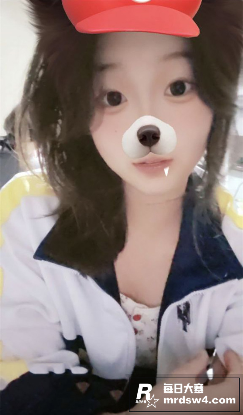 真实网聊调教在校女高相关图片1
