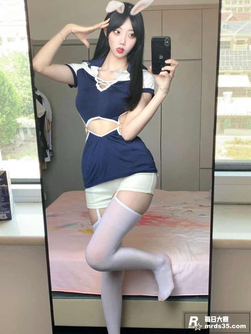 抖音高颜值网红 玉子相关图片1