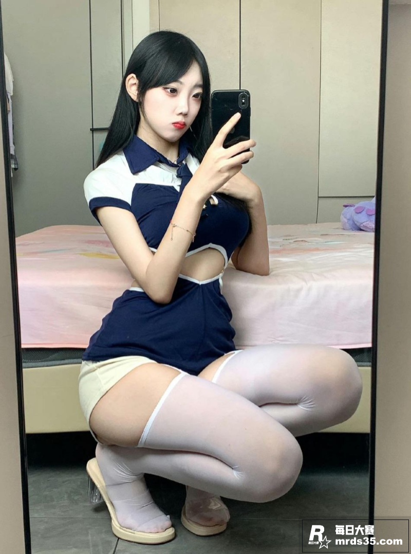 抖音高颜值网红 玉子相关图片2