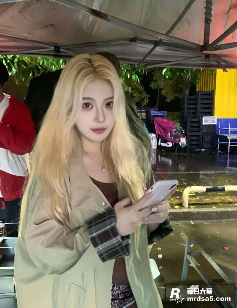 高颜值清纯学妹 被调相关图片3