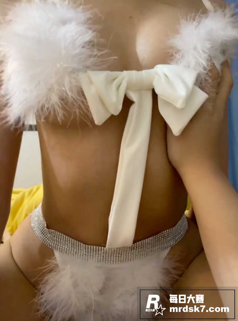 高颜值甜美清纯女神 相关图片5