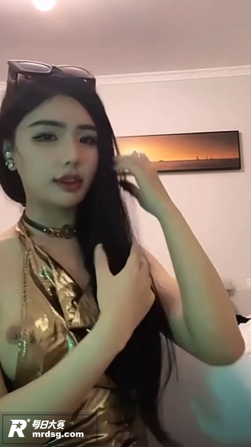 抖音快手主播 网络女相关图片2