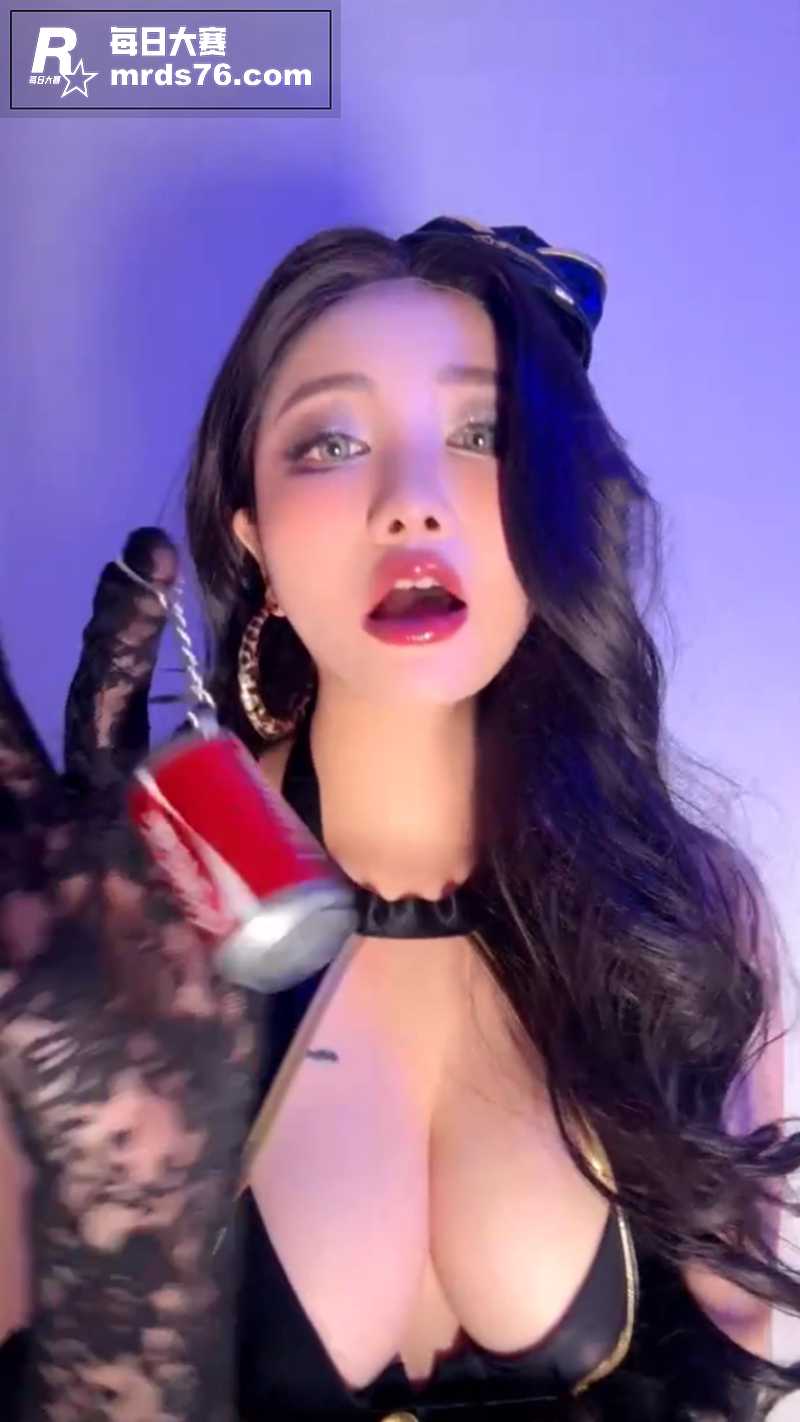 玩物社交巨乳女神 虐相关图片2