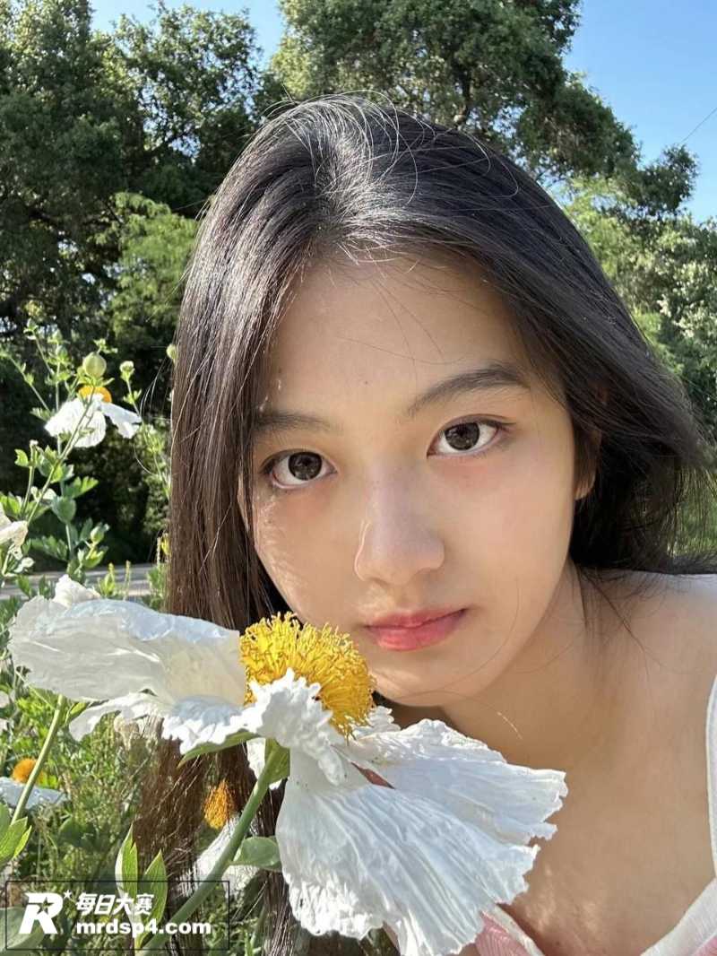 山东济南艺术学院眼镜相关图片1