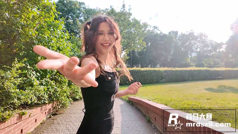 乌克兰顶级美女 叶卡相关图片1