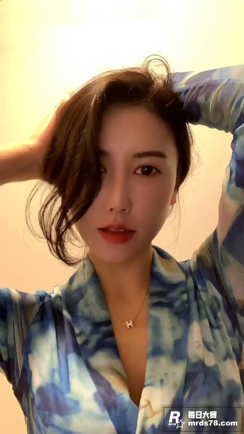 骚妈快乐屋PMV混剪相关图片3
