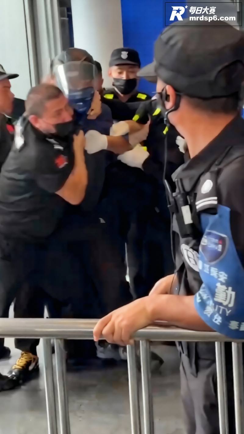 抖音高颜值百万粉丝网相关图片4