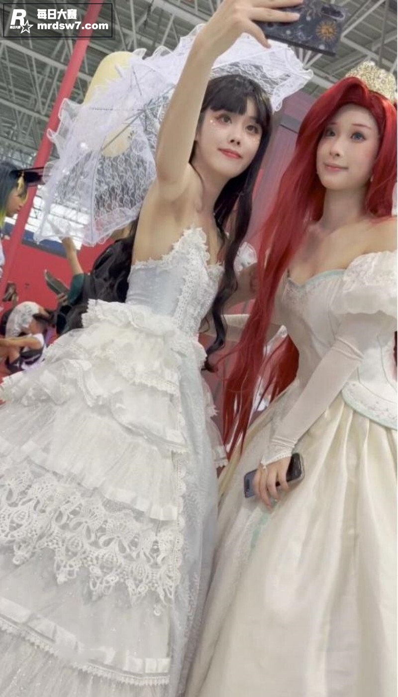 偷拍大神 漫展跟踪抄相关图片1