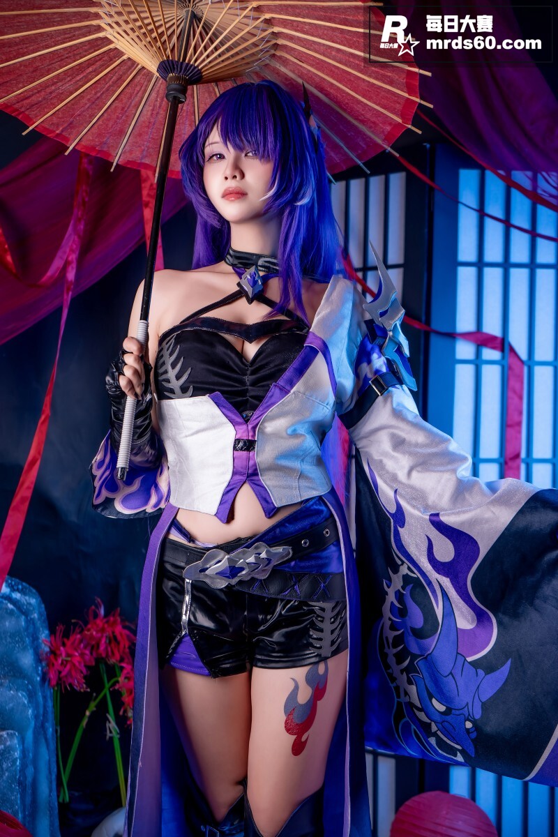 推特高颜值女神 Py相关图片1