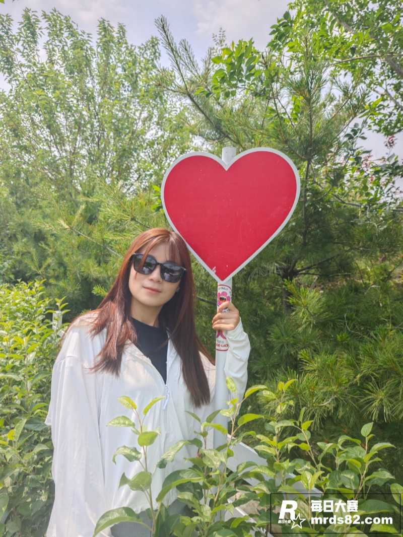 广东风骚人妻 钱瑞君相关图片1
