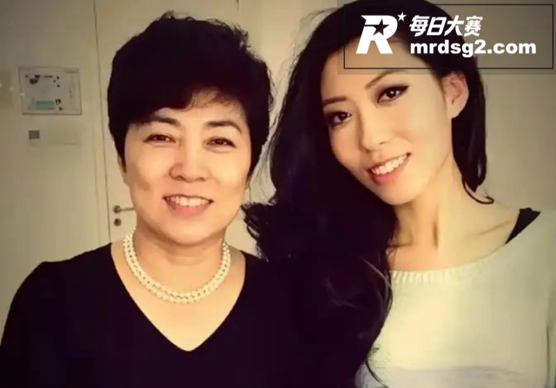 知名歌手 曲婉婷 自相关图片3