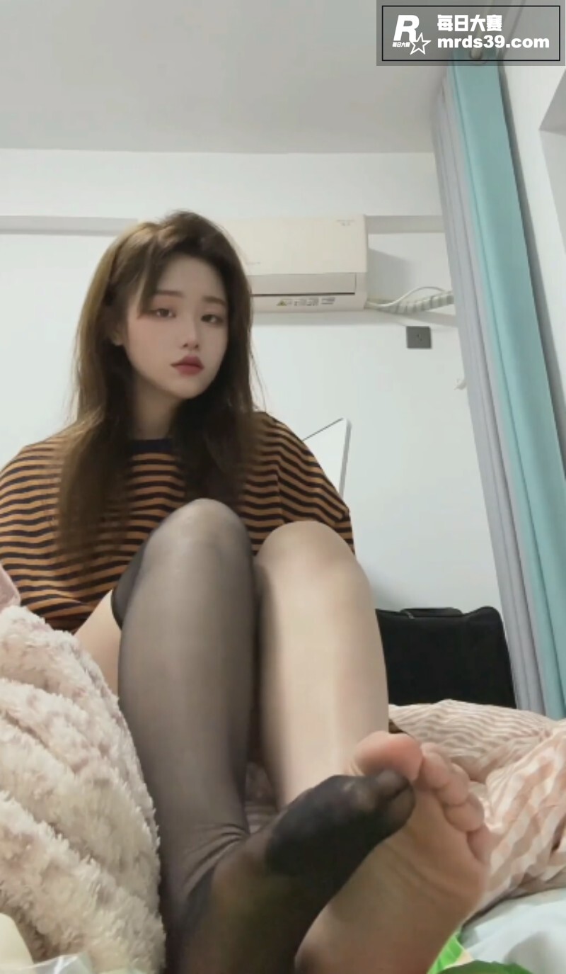 美脚公司的榨精考核1相关图片6