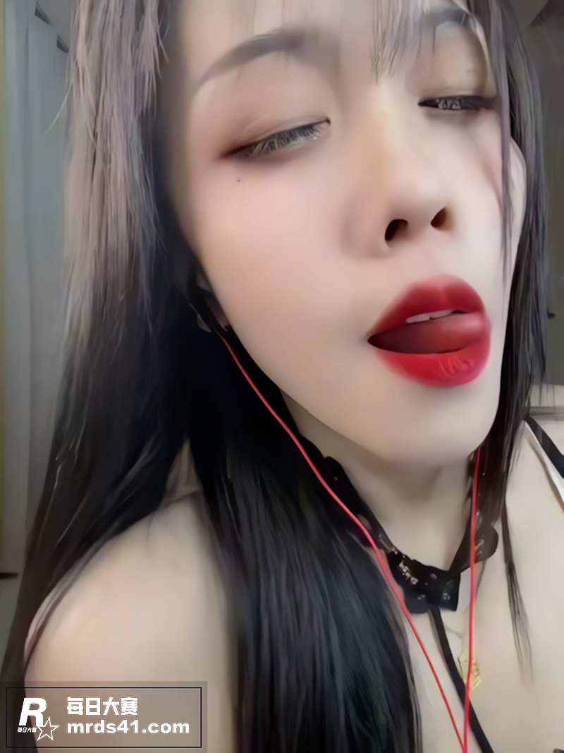 快手极品网红 小红红相关图片2