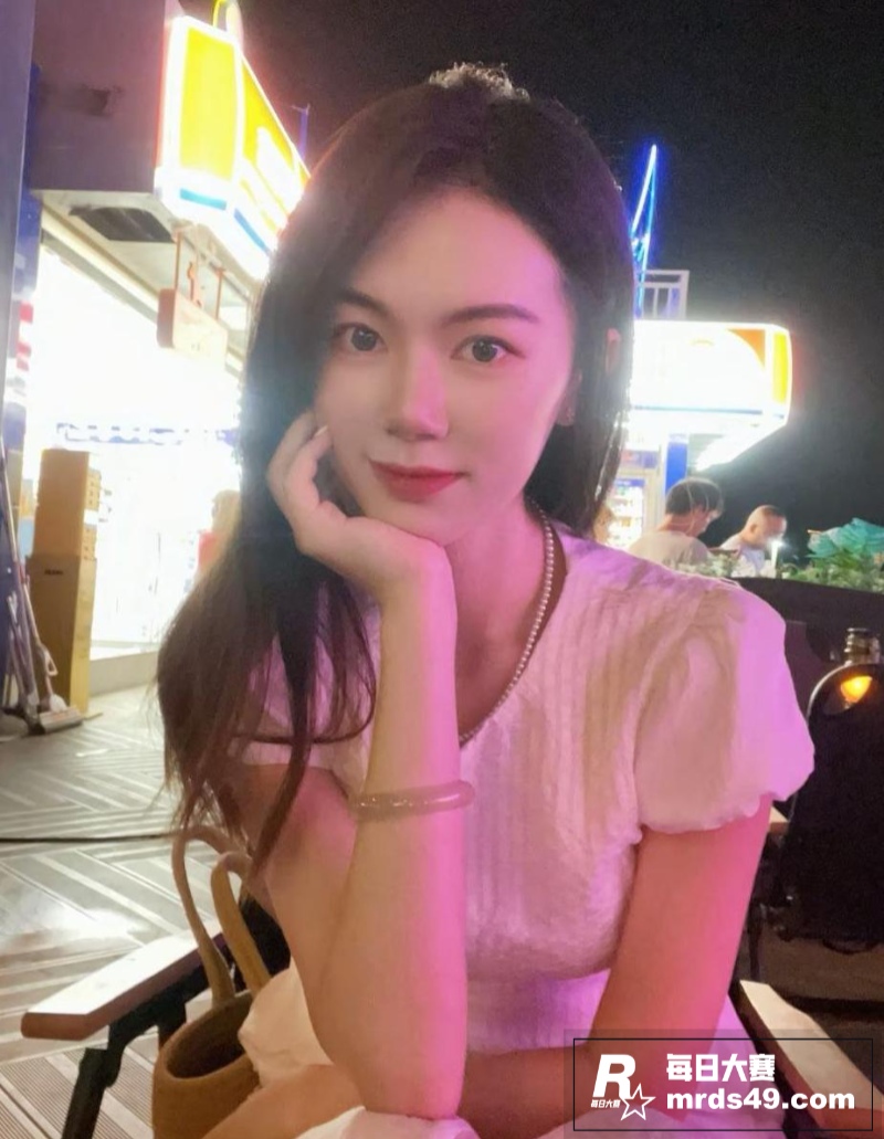 广东湛江新婚小夫妻 相关图片3