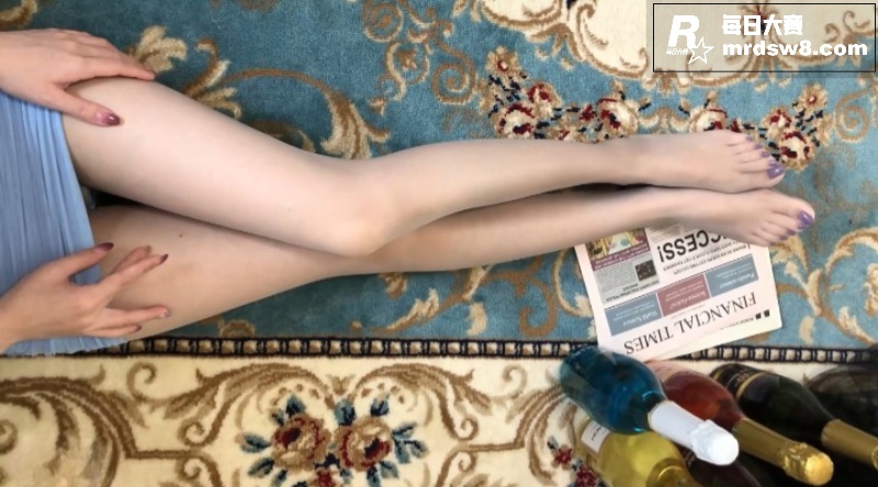 极品高颜值甜美女神 相关图片4