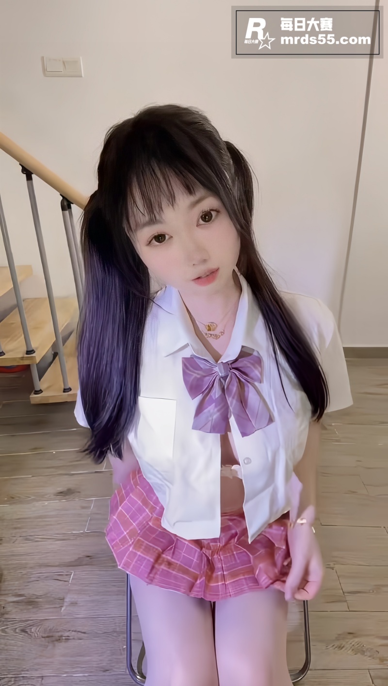 抖音高颜值萝莉 菜菜相关图片1