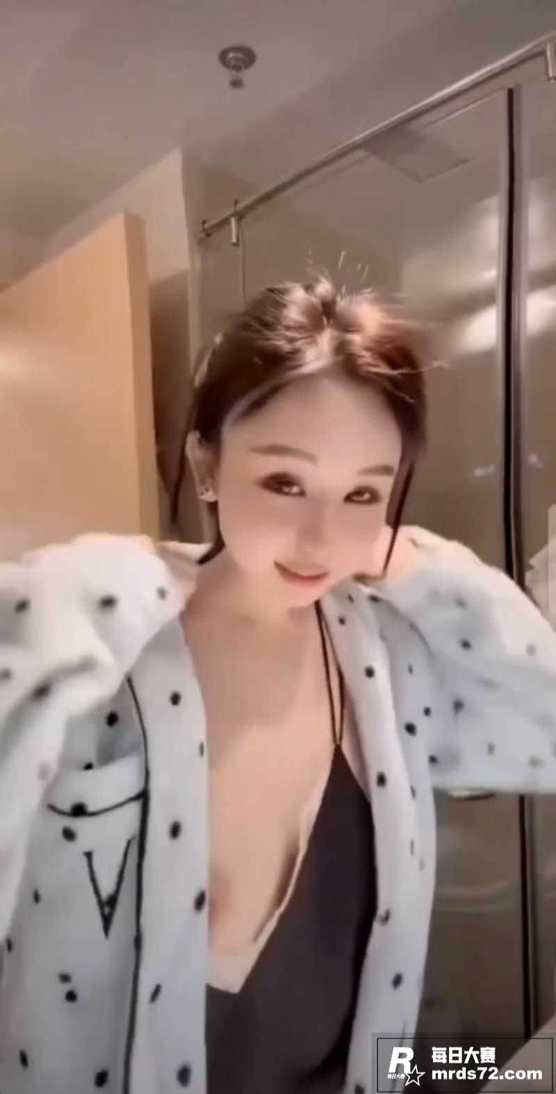 抖音快手最新网红闪现相关图片3