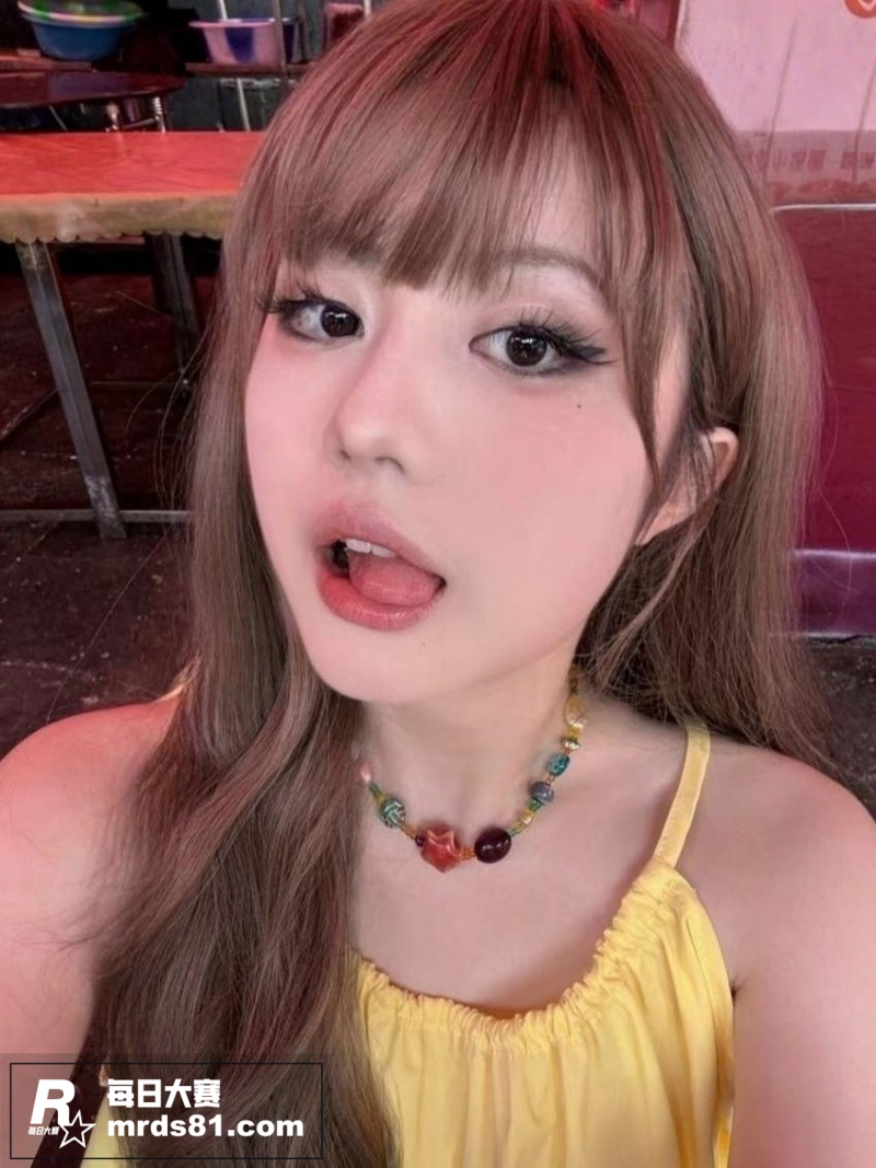 高颜值性感少妇 出轨相关图片5