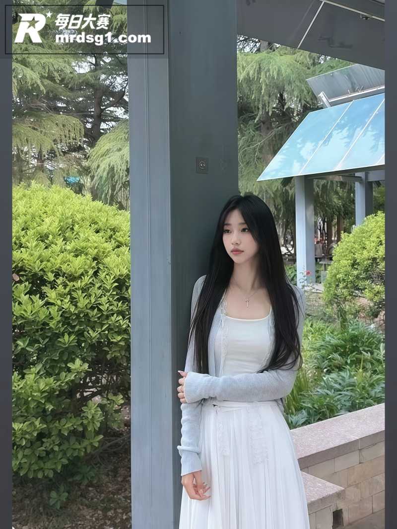 山东济南反差眼镜妹 相关图片3