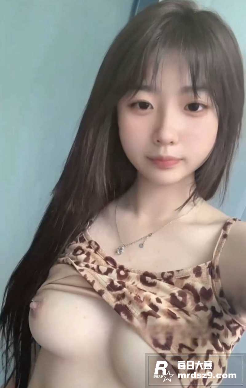 快手高颜值反差嫩妹 相关图片2