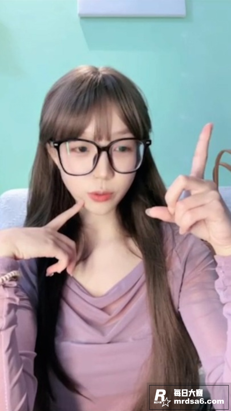 玩物社交眼镜御姐 鹿相关图片3