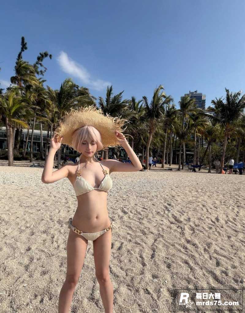 抖音网红美少女约炮视相关图片7