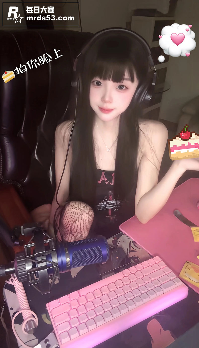 抖音高颜值嫩妹网红 相关图片3